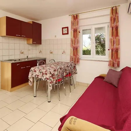 Radosna 3* Silo (Krk)